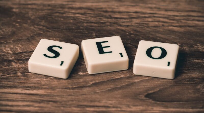Svetainės iliustracija su pažymėtomis išorinėmis nuorodomis, simbolizuojančiomis SEO optimizavimą ir internetinį autoritetą